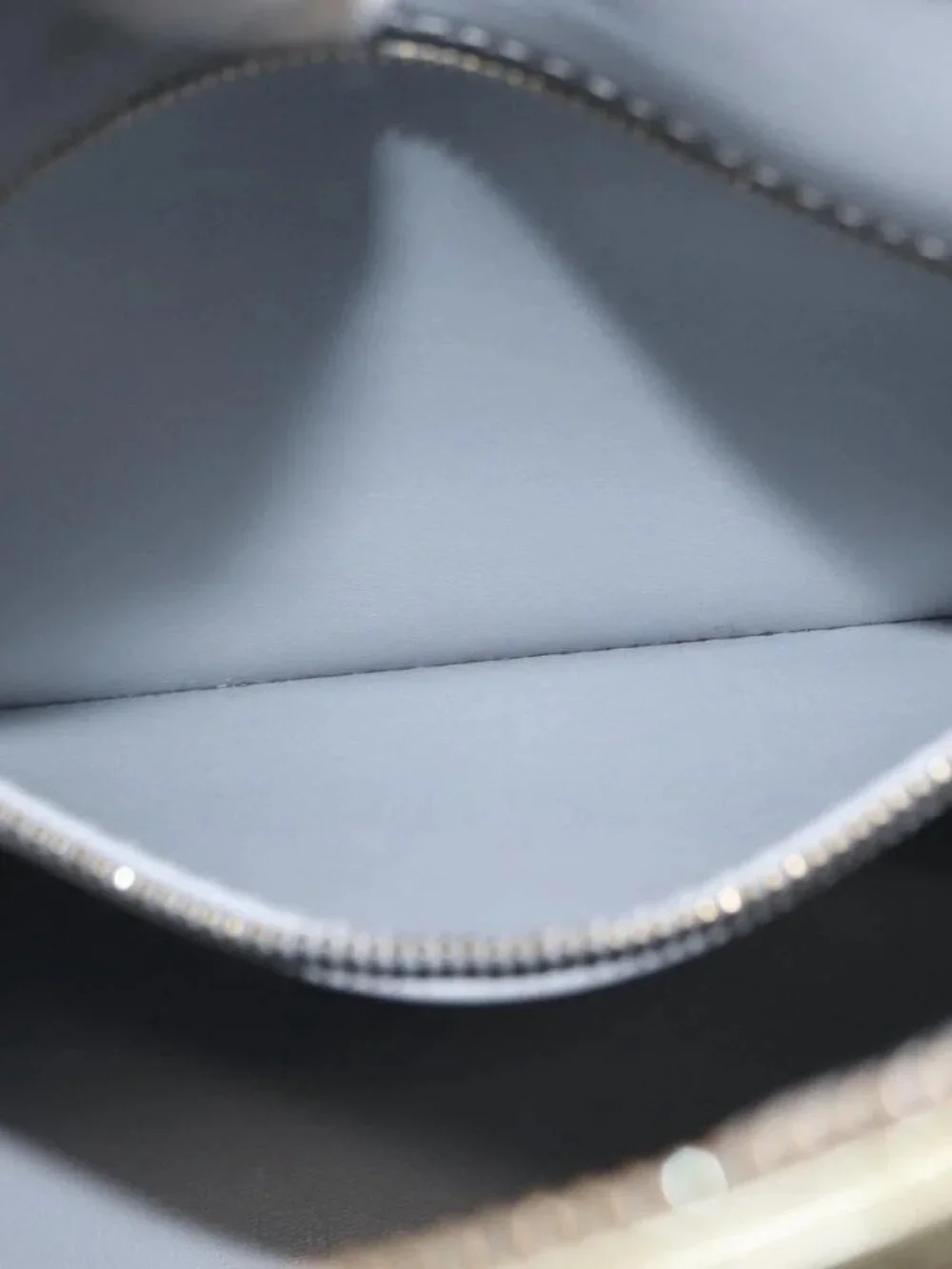 LOUIS VUITTON Monogram Vernis Houston Hand Bag Gris M91053 LV Auth 157738 - Picture 13 of 16